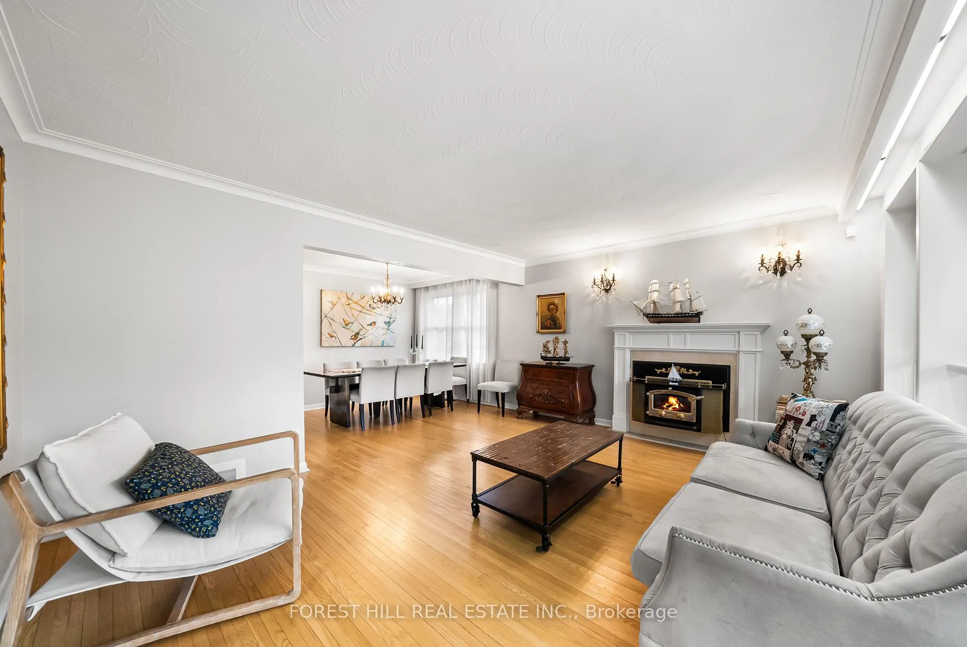 Photo 5 of 1 Henderson Avenue, Markham, Grandview — HOMEH