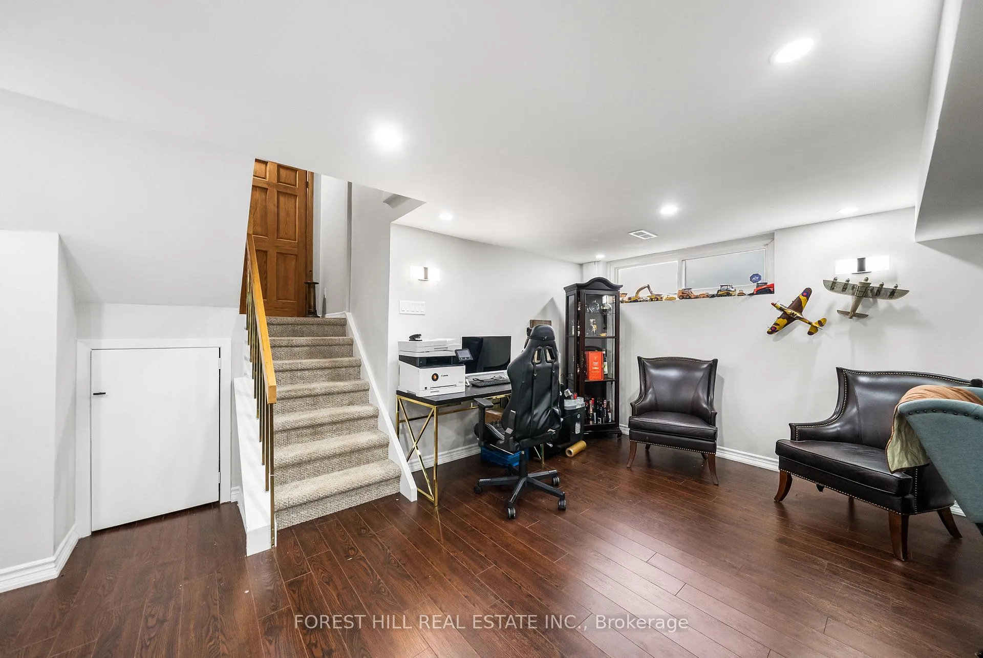 Photo 32 of 1 Henderson Avenue, Markham, Grandview — HOMEH