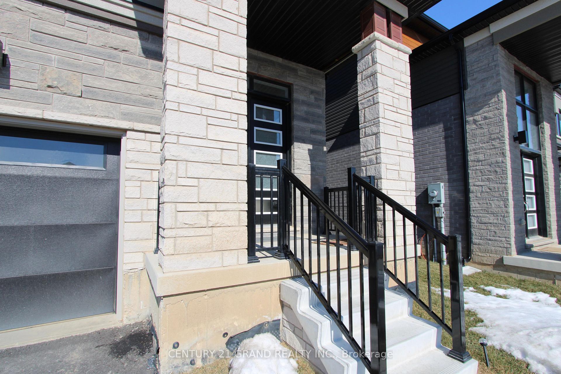 Photo 5 of 61 Macklin Street, Brant, Brantford Twp — HOMEH