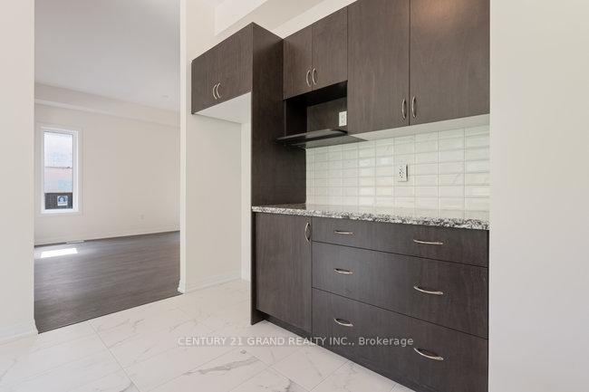 Photo 18 of 61 Macklin Street, Brant, Brantford Twp — HOMEH