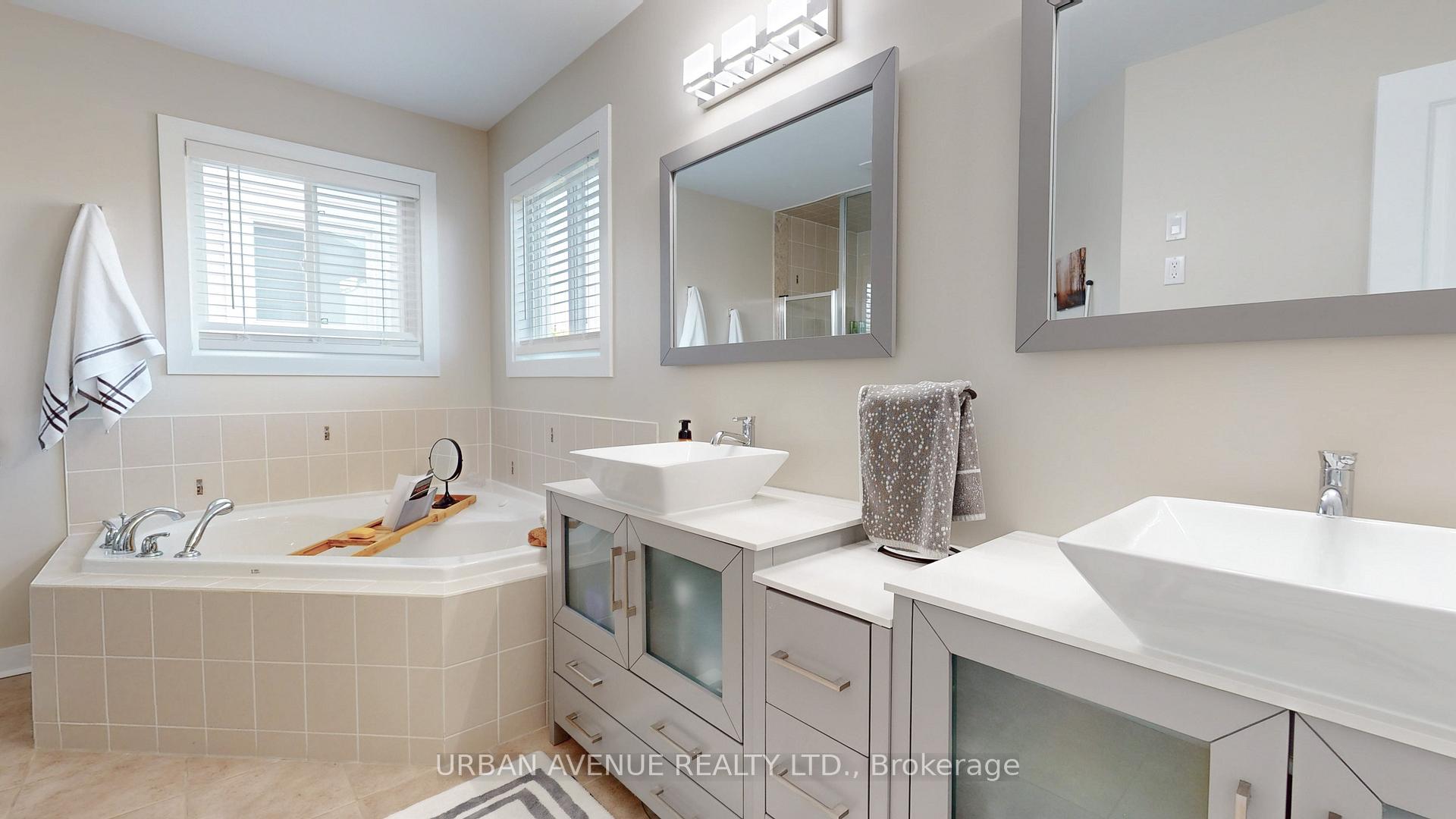 Photo 16 of 27 Mccorkell Street, Clarington, Bowmanville — HOMEH