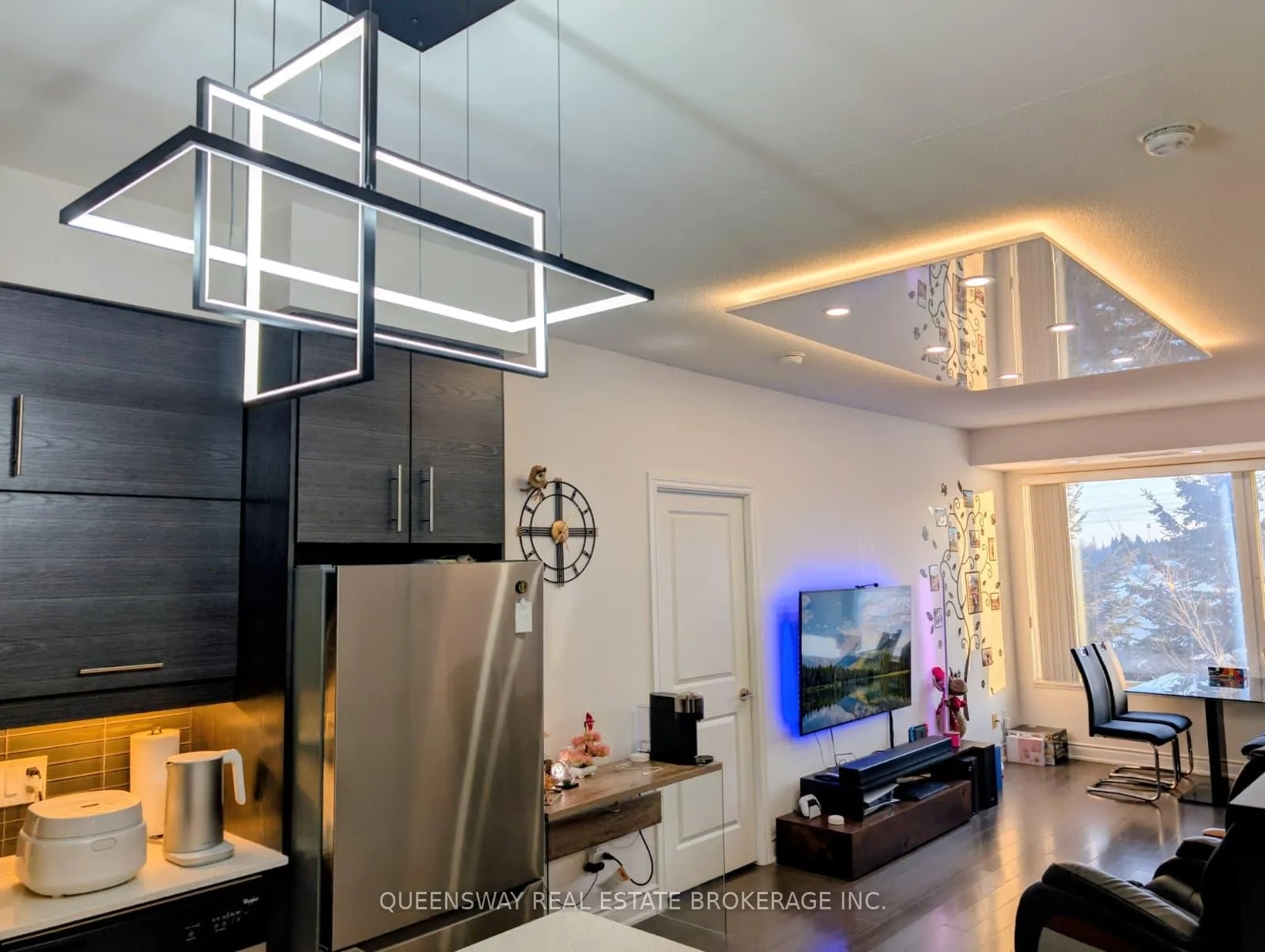 Photo 4 of Unit 209, 277 Souith Park Road, Markham, Aileen-Willowbrook — HOMEH