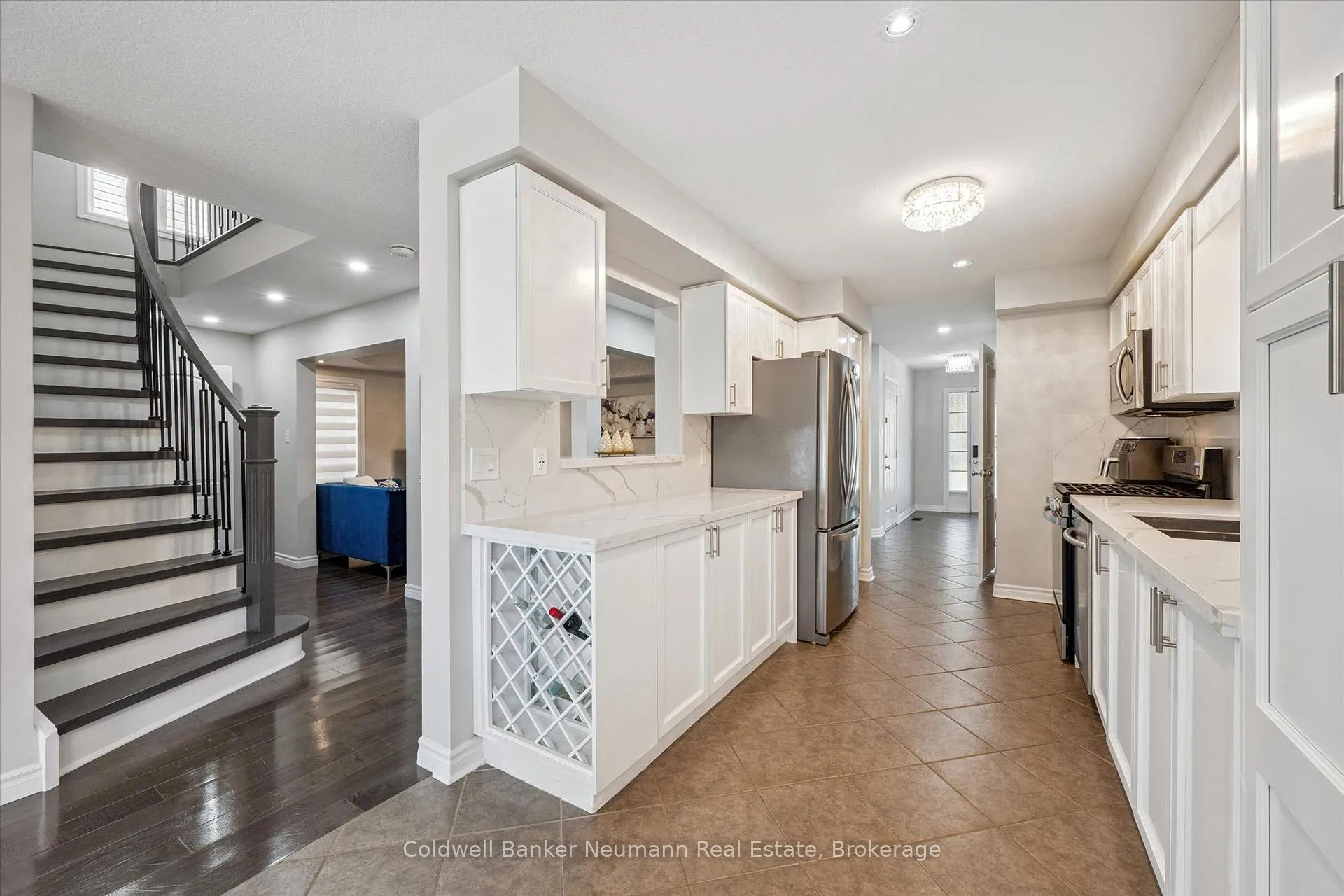 Photo 44 of 64 Laughland Lane, Guelph, Pineridge/Westminster Woods — HOMEH