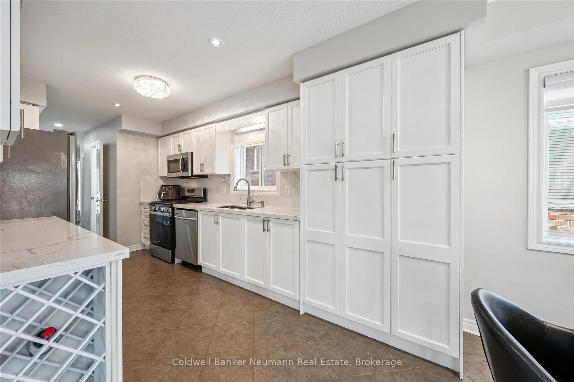Photo 53 of 64 Laughland Lane, Guelph, Pineridge/Westminster Woods — HOMEH