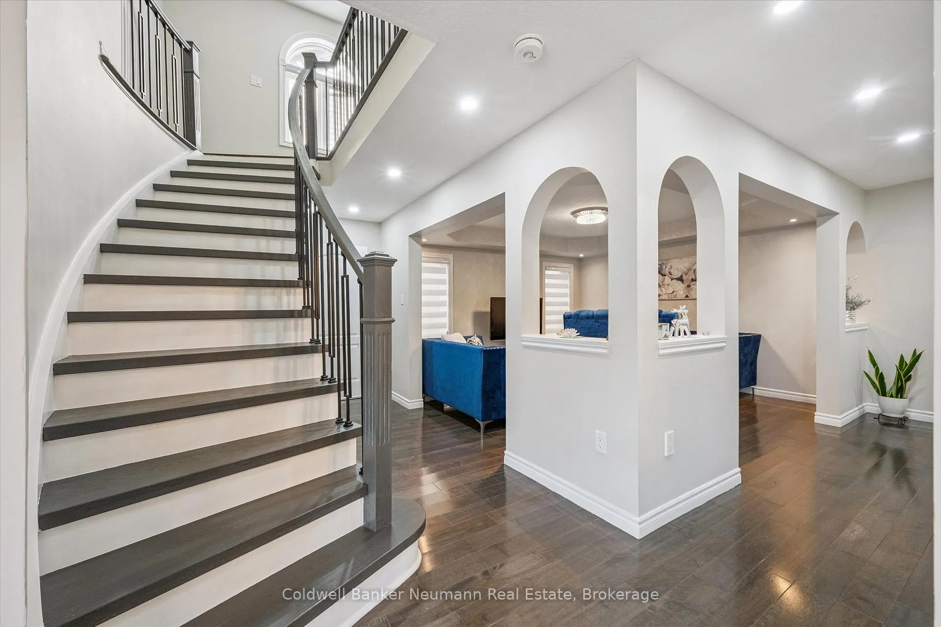 Photo 63 of 64 Laughland Lane, Guelph, Pineridge/Westminster Woods — HOMEH