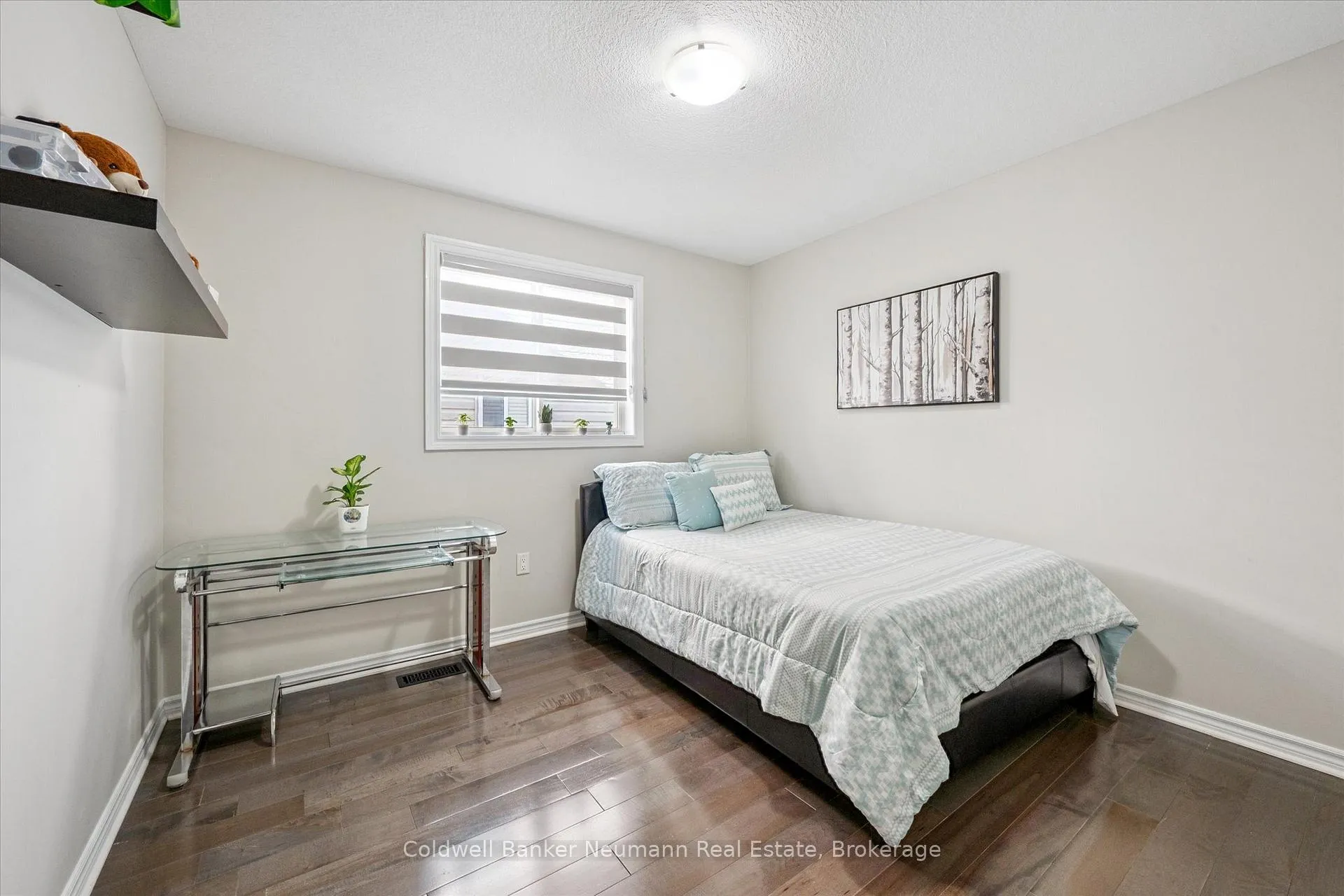 Photo 143 of 64 Laughland Lane, Guelph, Pineridge/Westminster Woods — HOMEH