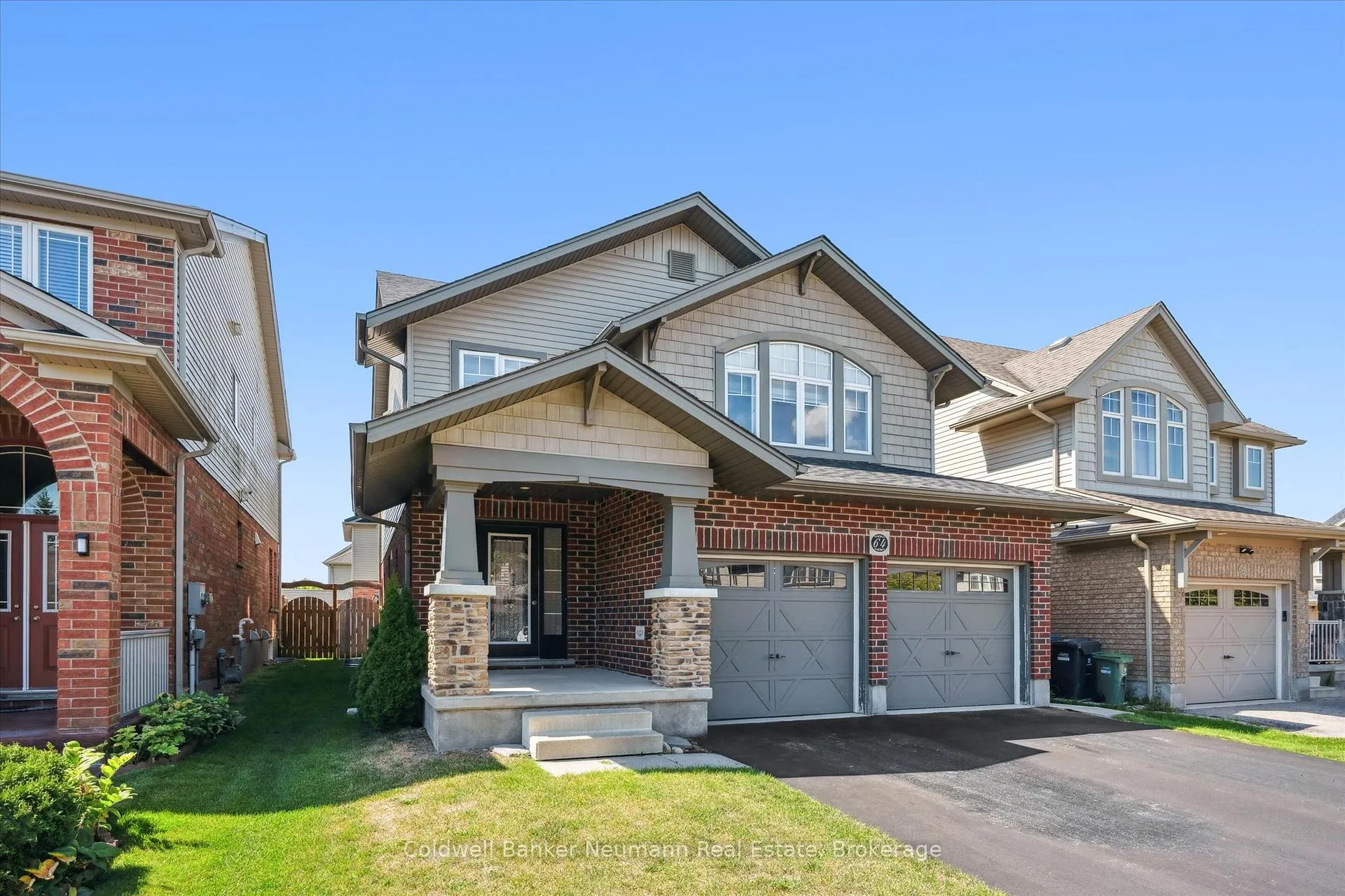 Photo 245 of 64 Laughland Lane, Guelph, Pineridge/Westminster Woods — HOMEH