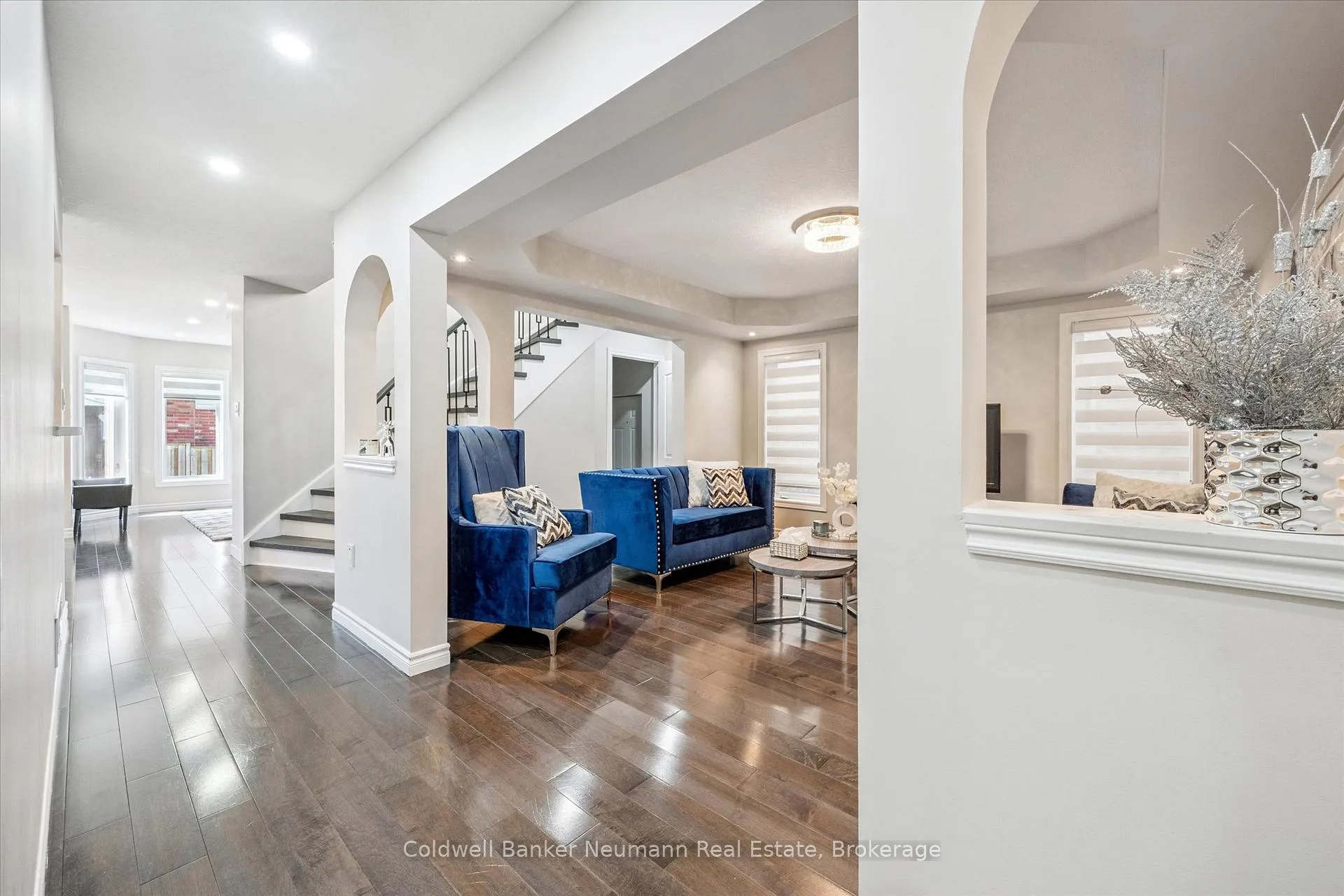 Photo 326 of 64 Laughland Lane, Guelph, Pineridge/Westminster Woods — HOMEH