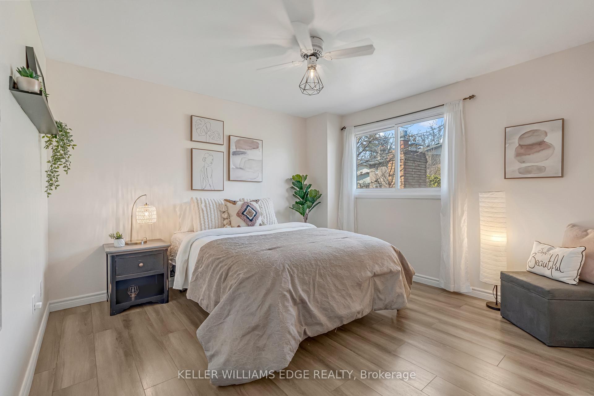 Photo 17 of 1351 Bryanston Court, Burlington, Tyandaga — HOMEH