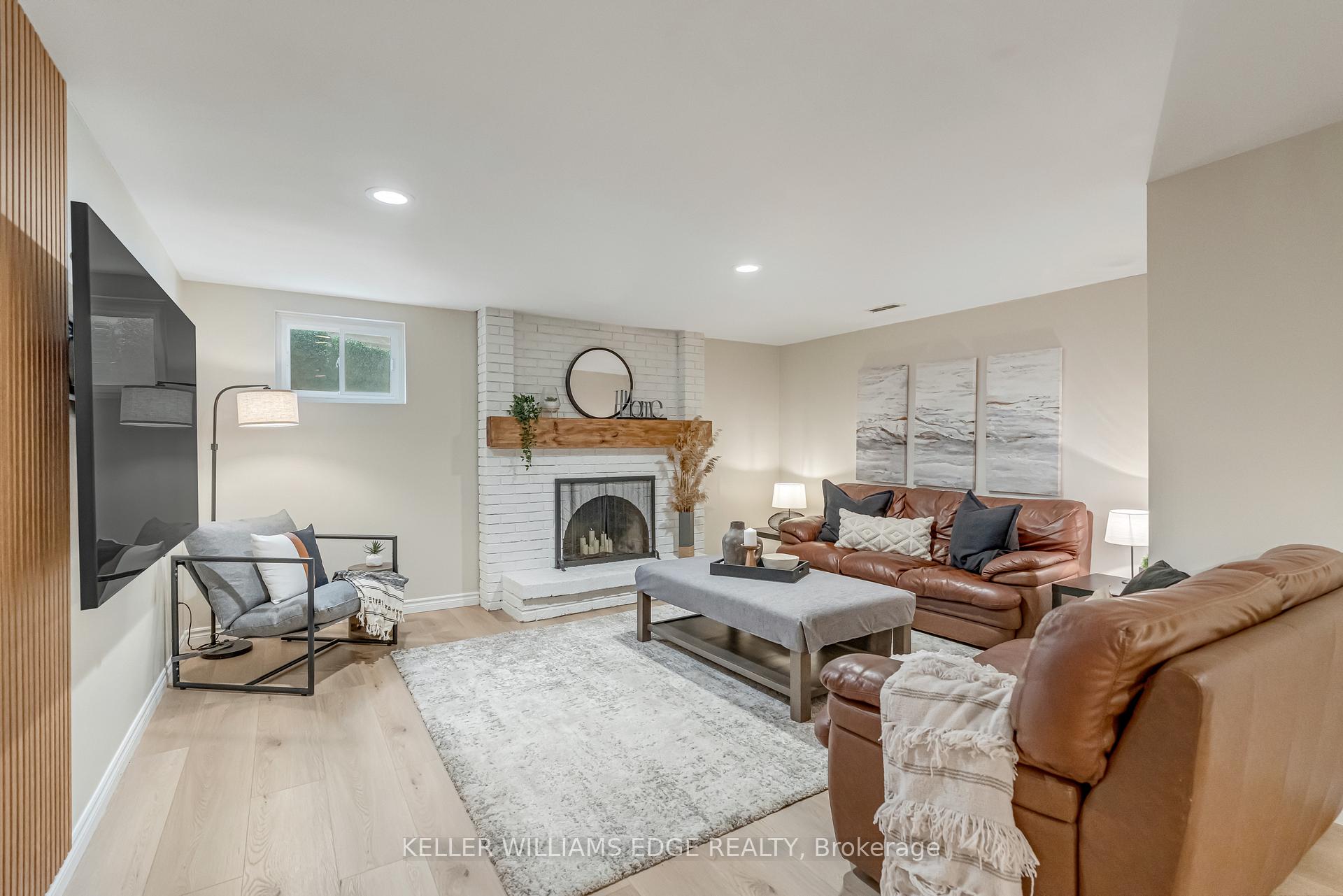 Photo 19 of 1351 Bryanston Court, Burlington, Tyandaga — HOMEH