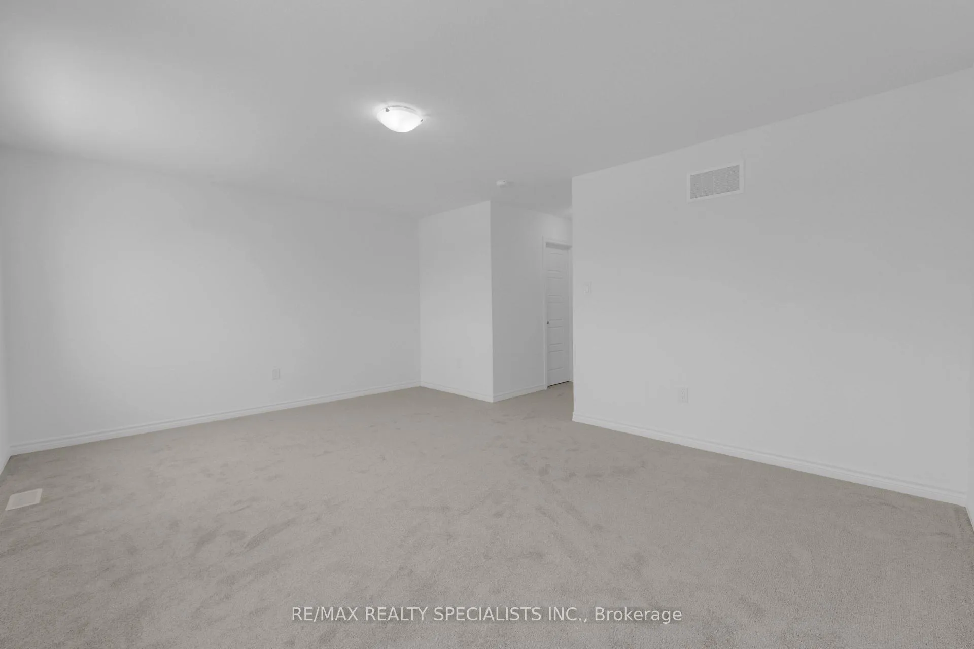 Photo 190 of 34 Elsegood Drive, Guelph, Kortright East — HOMEH