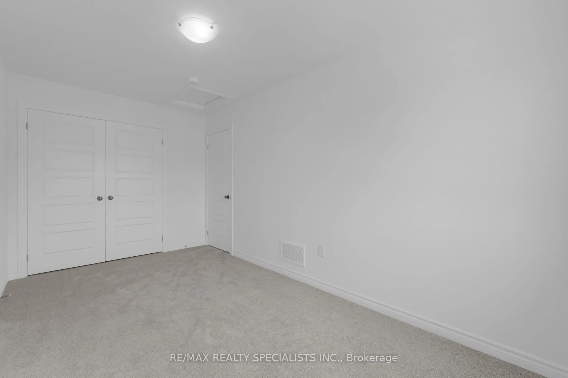 Photo 227 of 34 Elsegood Drive, Guelph, Kortright East — HOMEH