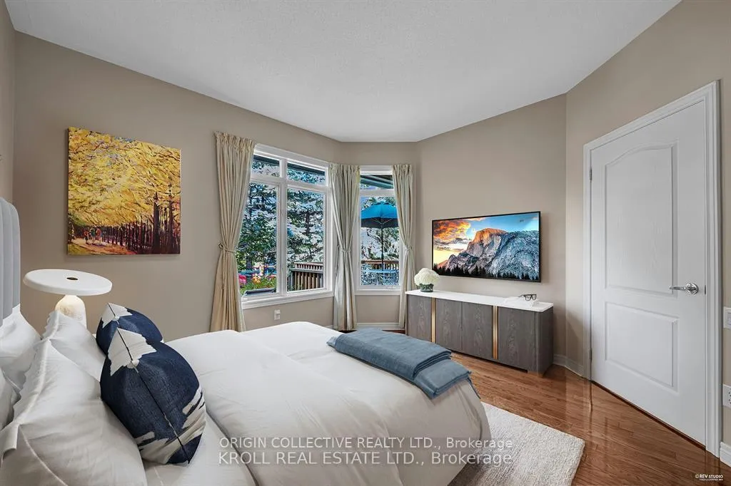 Photo 6 of 77 Celebrity Greens Way, Markham, Greensborough — HOMEH