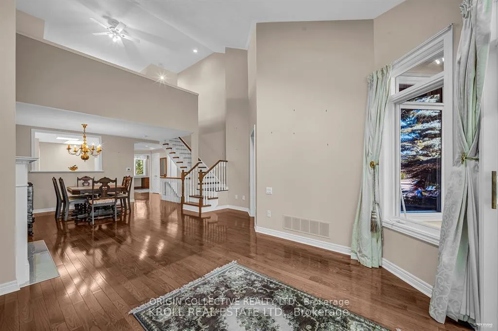 Photo 12 of 77 Celebrity Greens Way, Markham, Greensborough — HOMEH