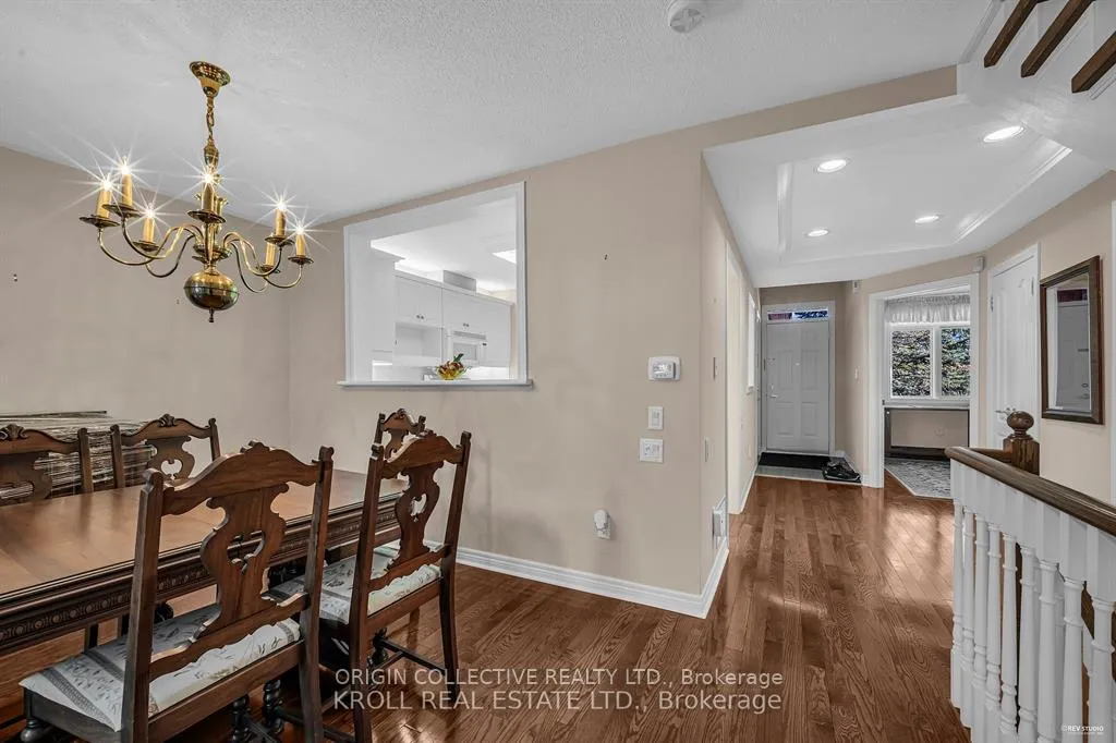 Photo 17 of 77 Celebrity Greens Way, Markham, Greensborough — HOMEH