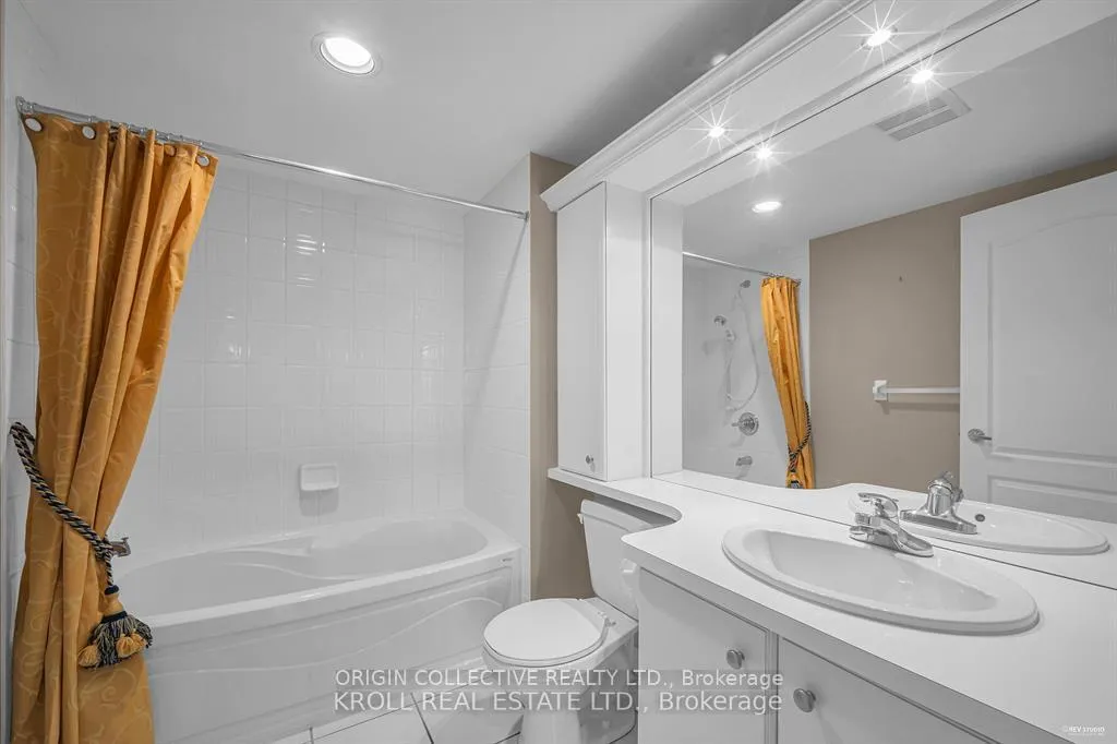 Photo 25 of 77 Celebrity Greens Way, Markham, Greensborough — HOMEH