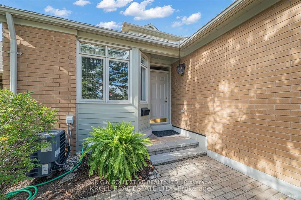 Photo 37 of 77 Celebrity Greens Way, Markham, Greensborough — HOMEH