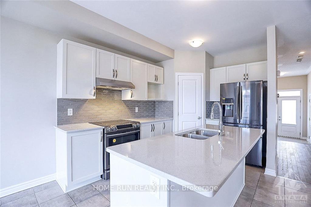 Photo 5 of 2586 River Mist Road, Ottawa, Barrhaven - Half Moon Bay — HOMEH