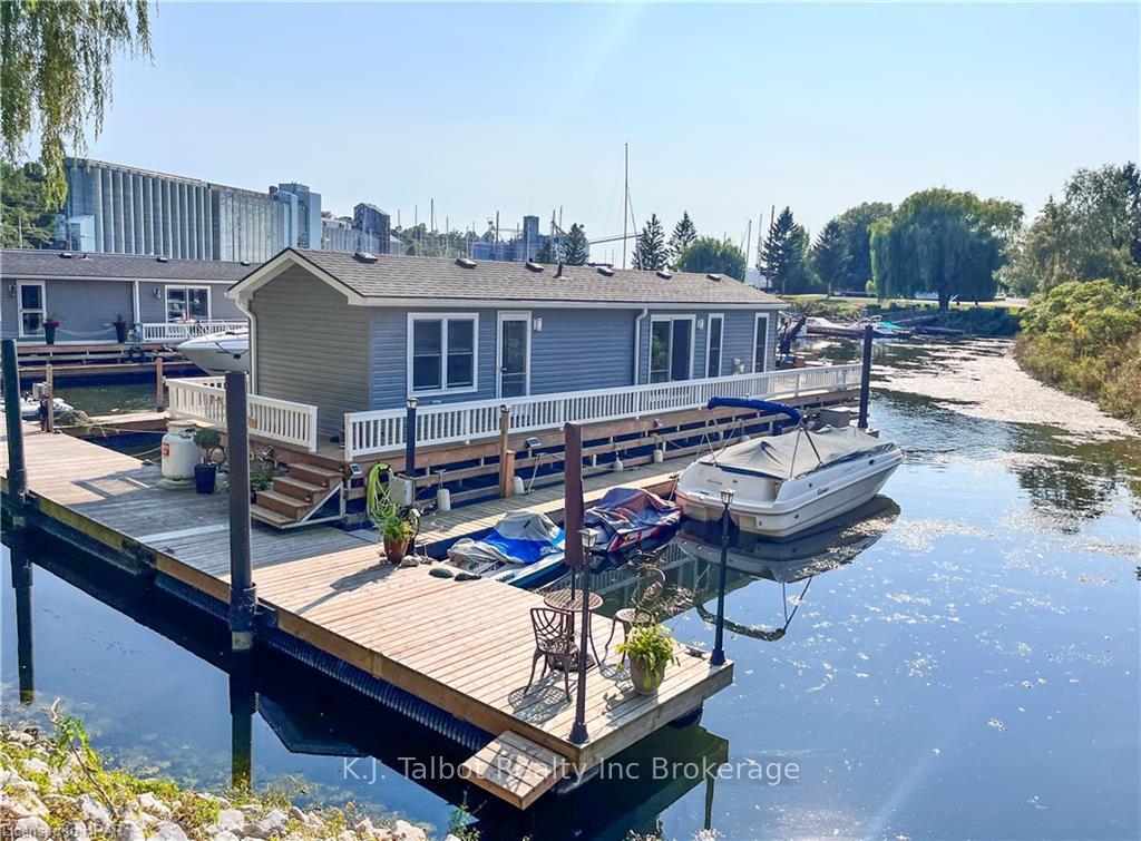 Photo 28 of 100 North Harbour Road, Goderich, Goderich (Town) — HOMEH