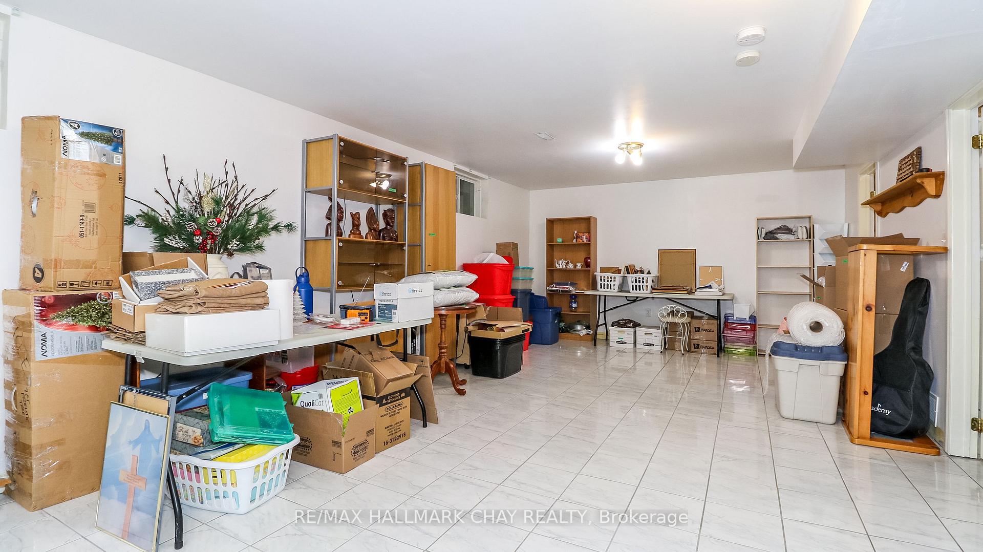 Photo 33 of 4 Hersey Crescent, Barrie, Holly — HOMEH