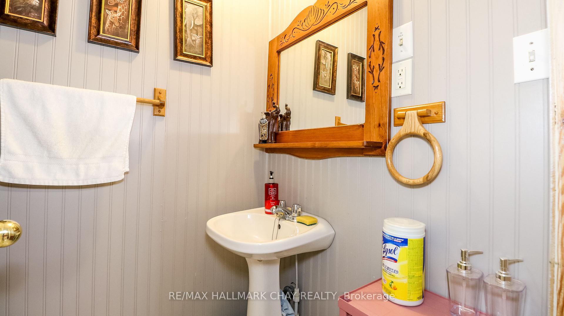 Photo 35 of 4 Hersey Crescent, Barrie, Holly — HOMEH