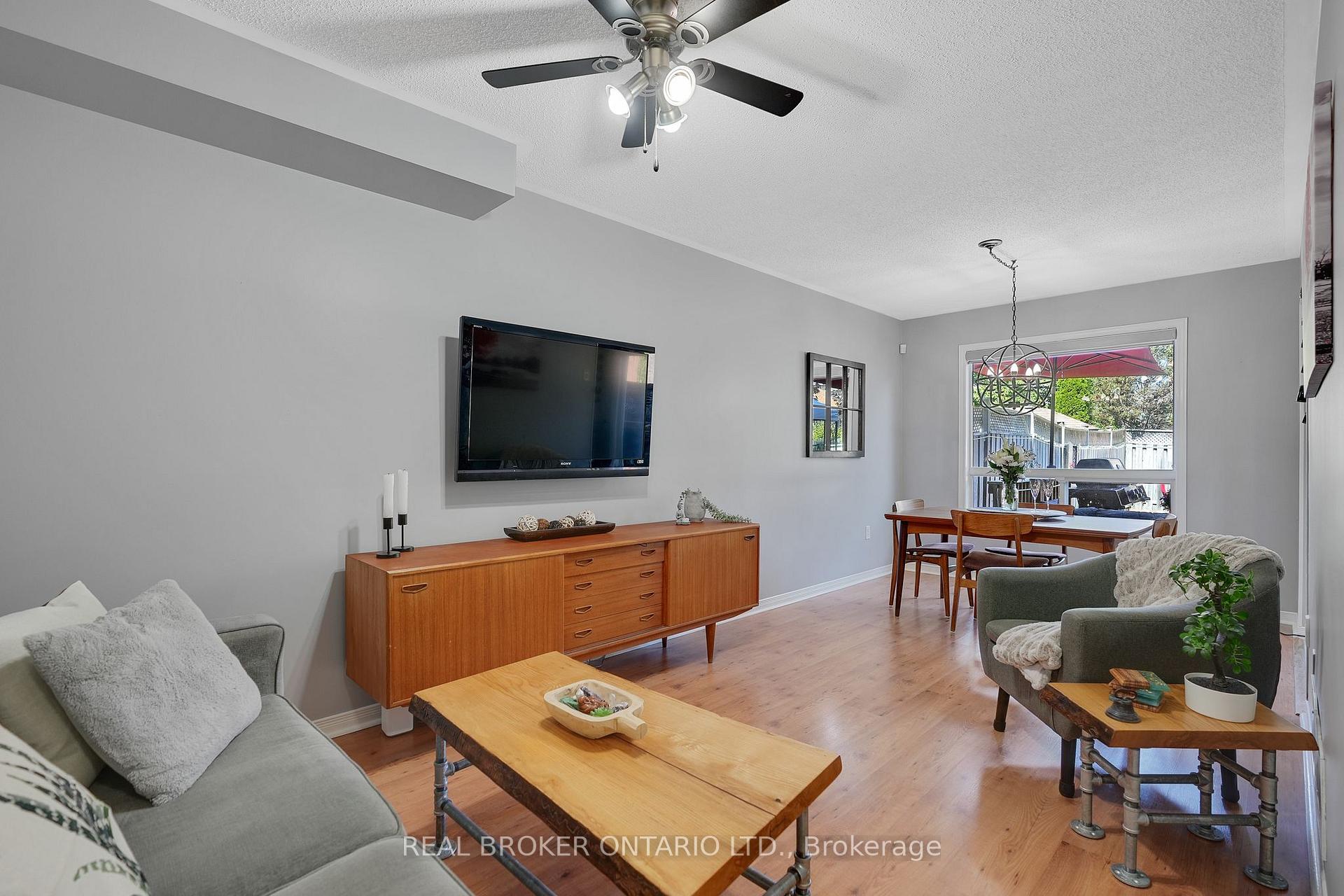 Photo 6 of 4 Ironhorse Crescent, Caledon, Bolton West — HOMEH