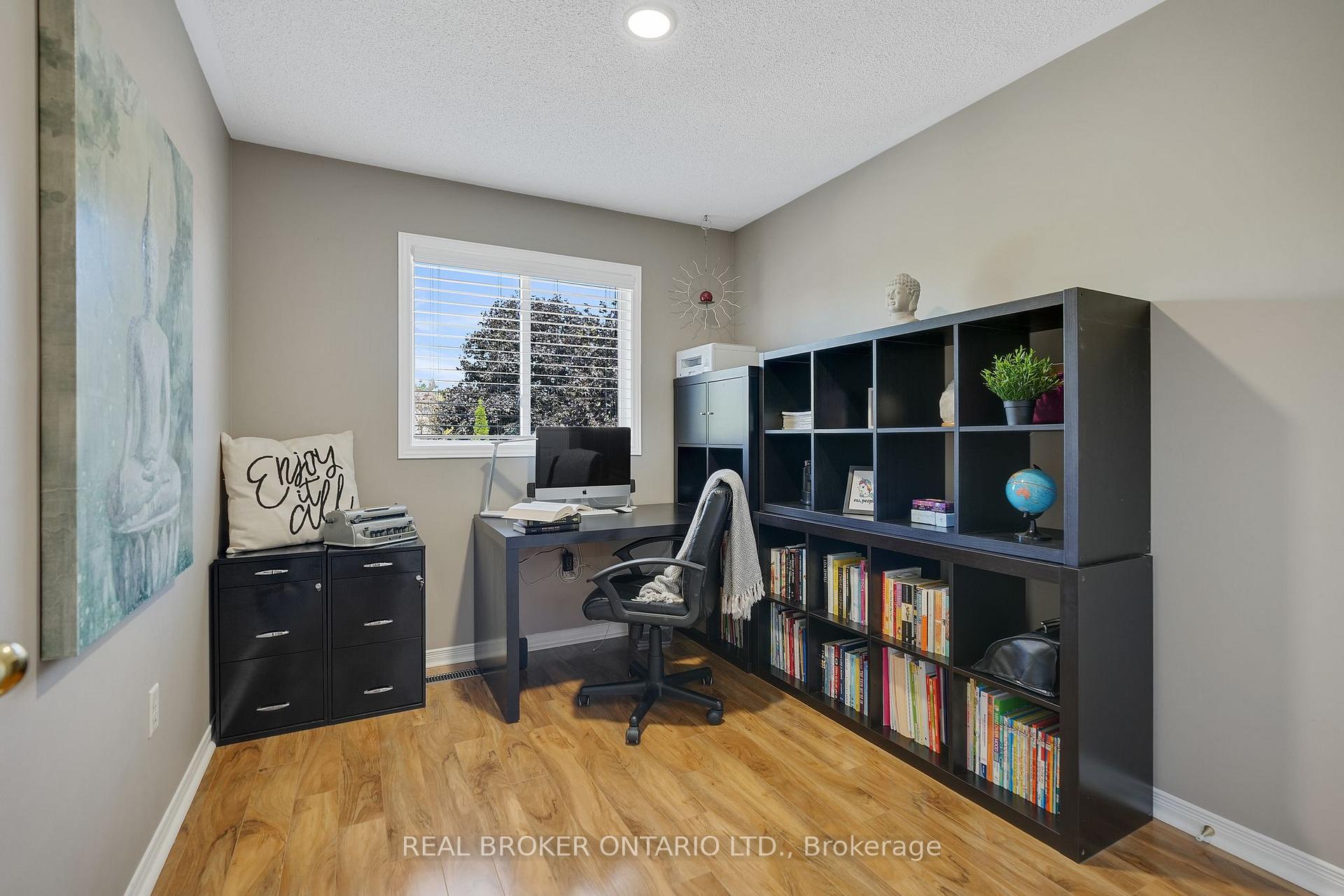 Photo 20 of 4 Ironhorse Crescent, Caledon, Bolton West — HOMEH