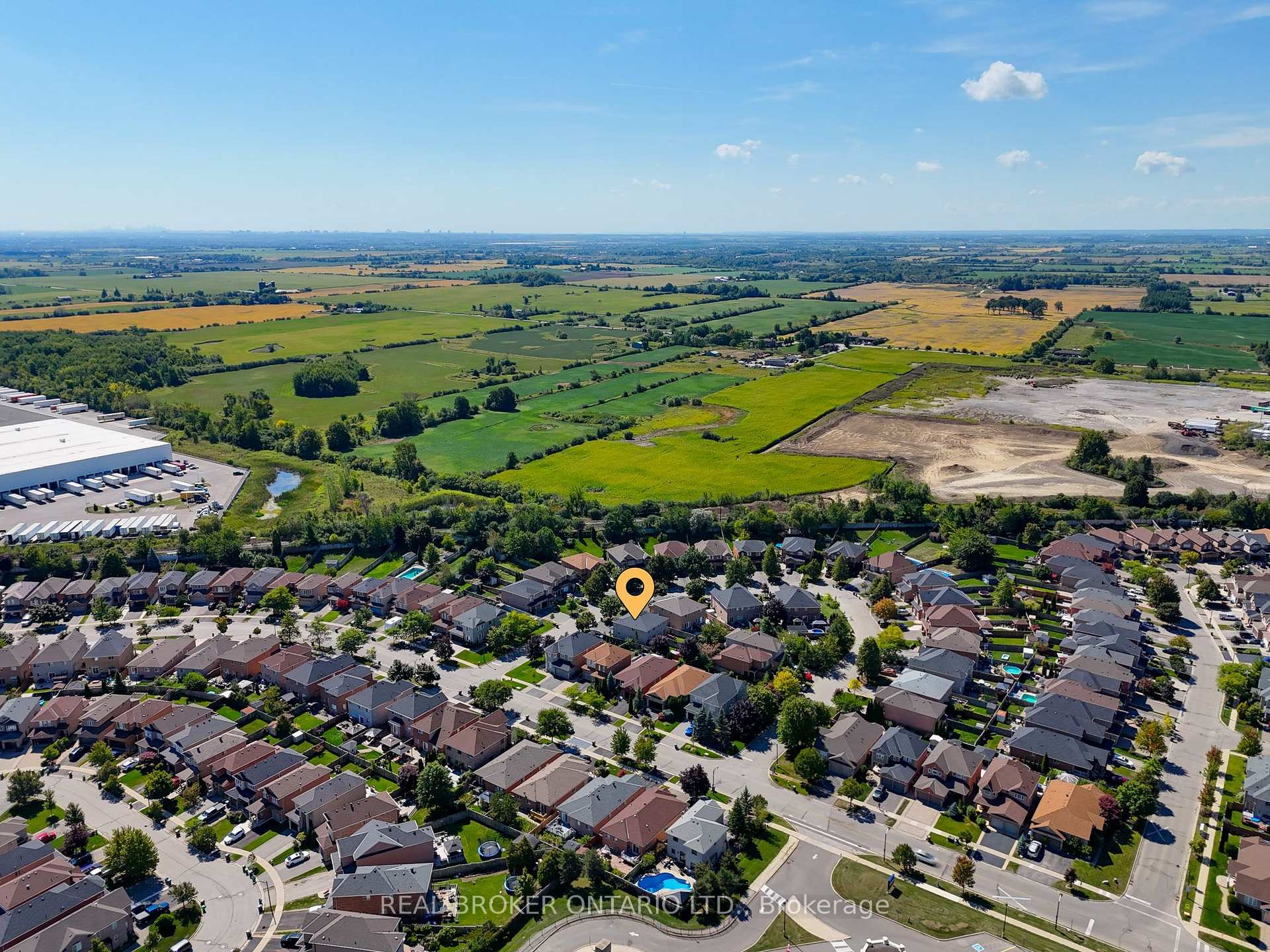 Photo 29 of 4 Ironhorse Crescent, Caledon, Bolton West — HOMEH