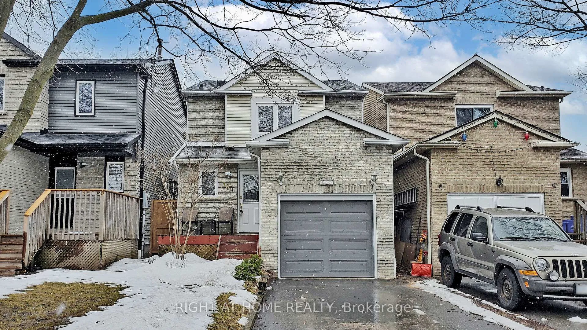 Photo 1 of 105 Greenfield Crescent, Whitby, Blue Grass Meadows — HOMEH