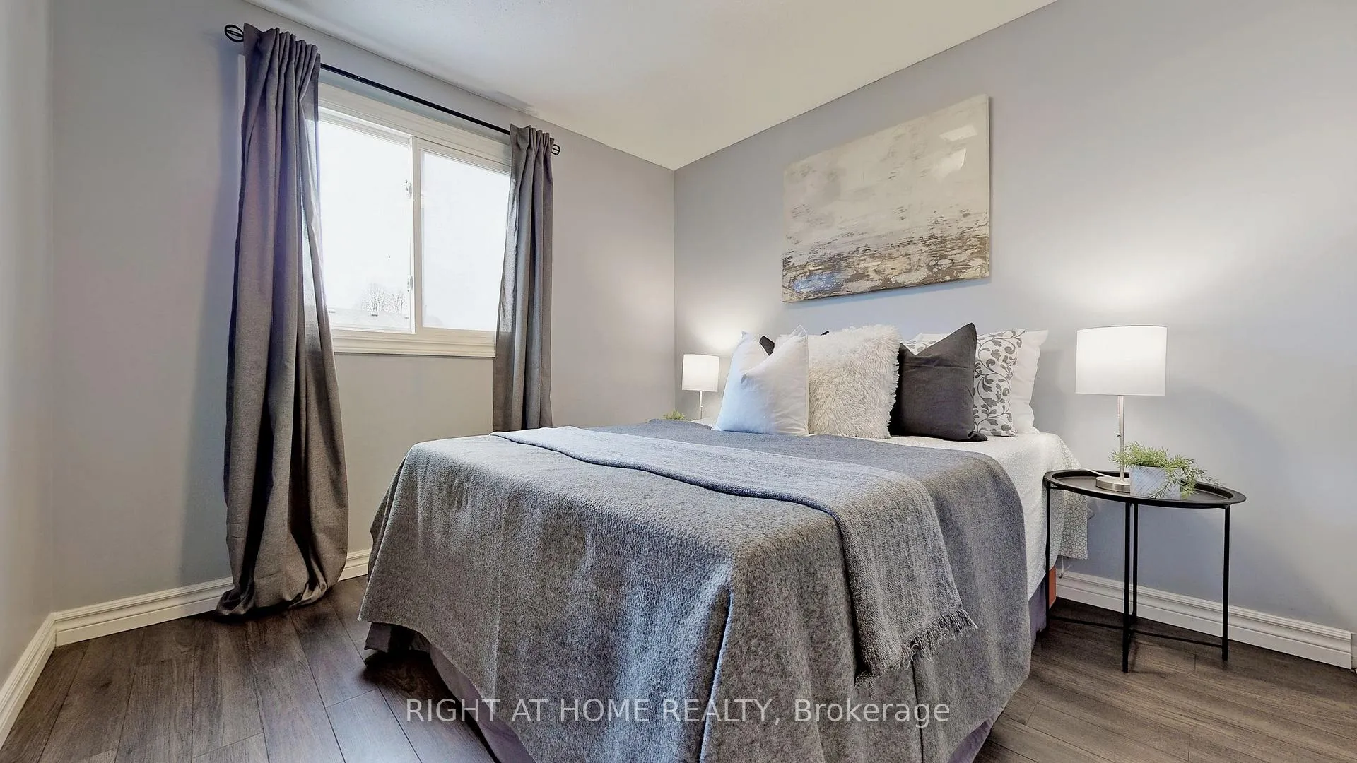Photo 19 of 105 Greenfield Crescent, Whitby, Blue Grass Meadows — HOMEH