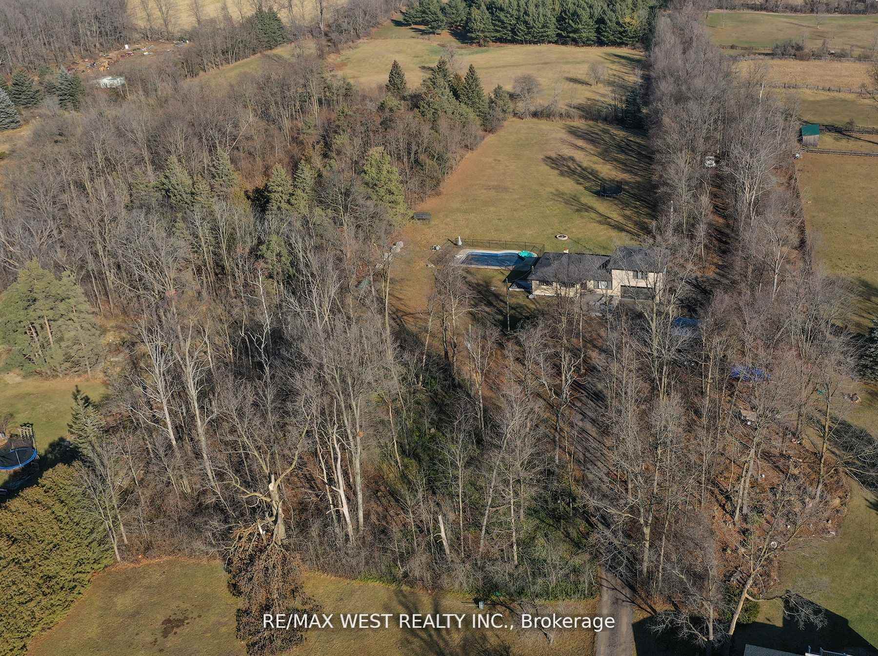Photo 37 of 4921 Ninth Line, Erin, Rural Erin — HOMEH