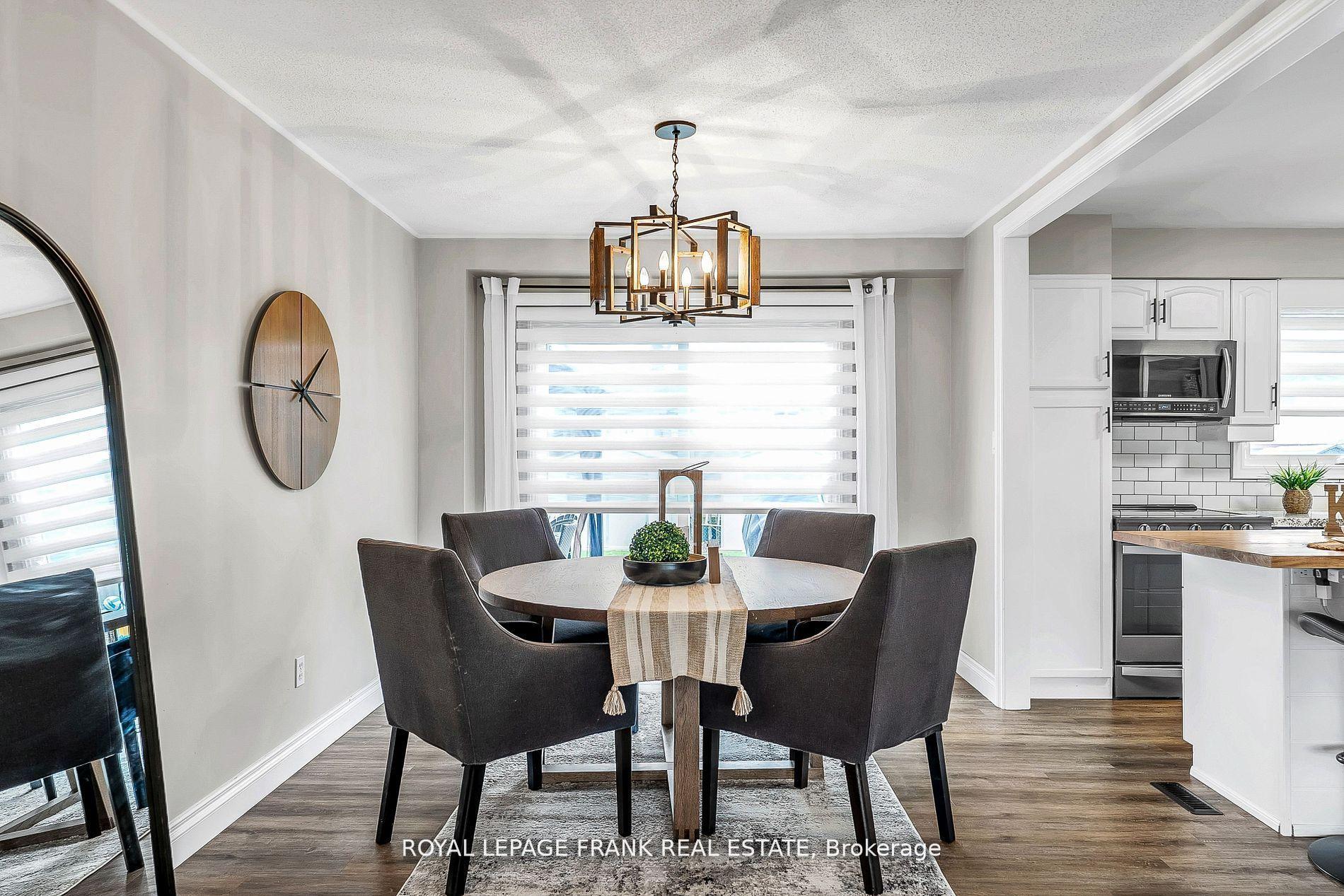 Photo 9 of 34 Roser Crescent, Clarington, Bowmanville — HOMEH