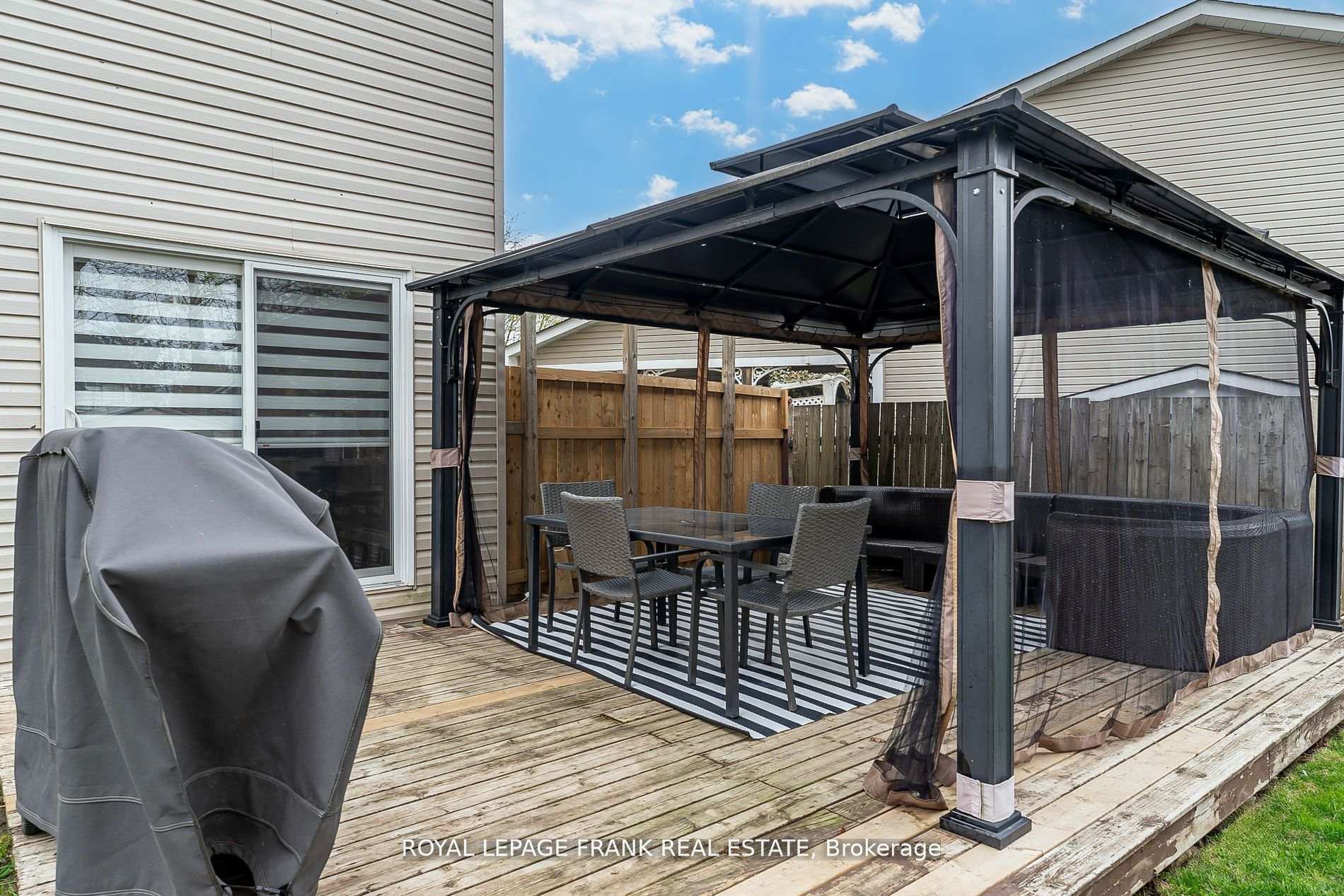 Photo 43 of 34 Roser Crescent, Clarington, Bowmanville — HOMEH