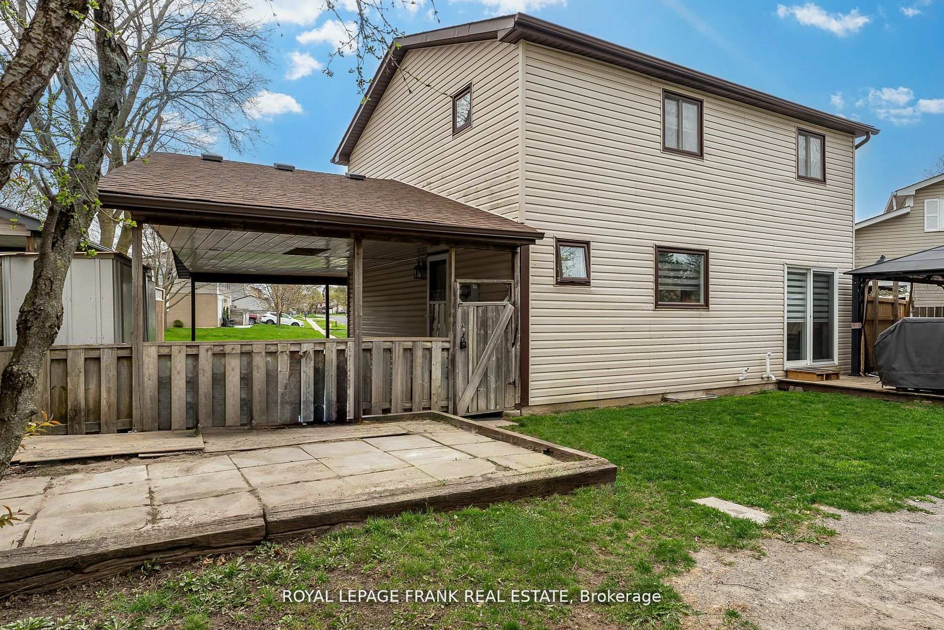 Photo 45 of 34 Roser Crescent, Clarington, Bowmanville — HOMEH