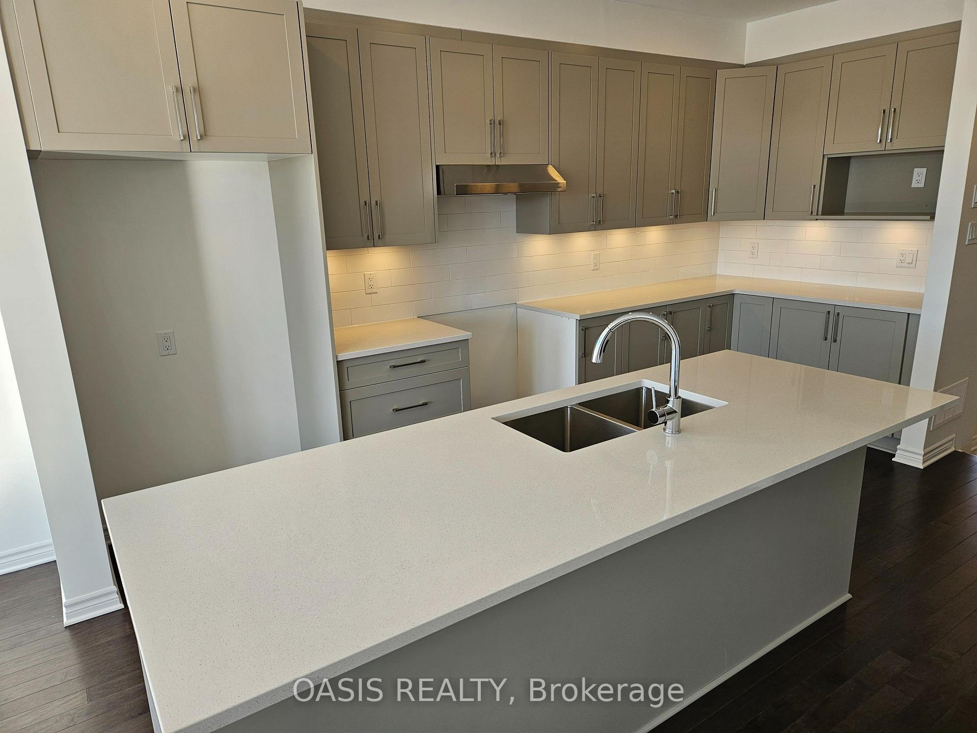 Photo 7 of 557 Sonmarg Crescent, Ottawa, Barrhaven - Half Moon Bay — HOMEH