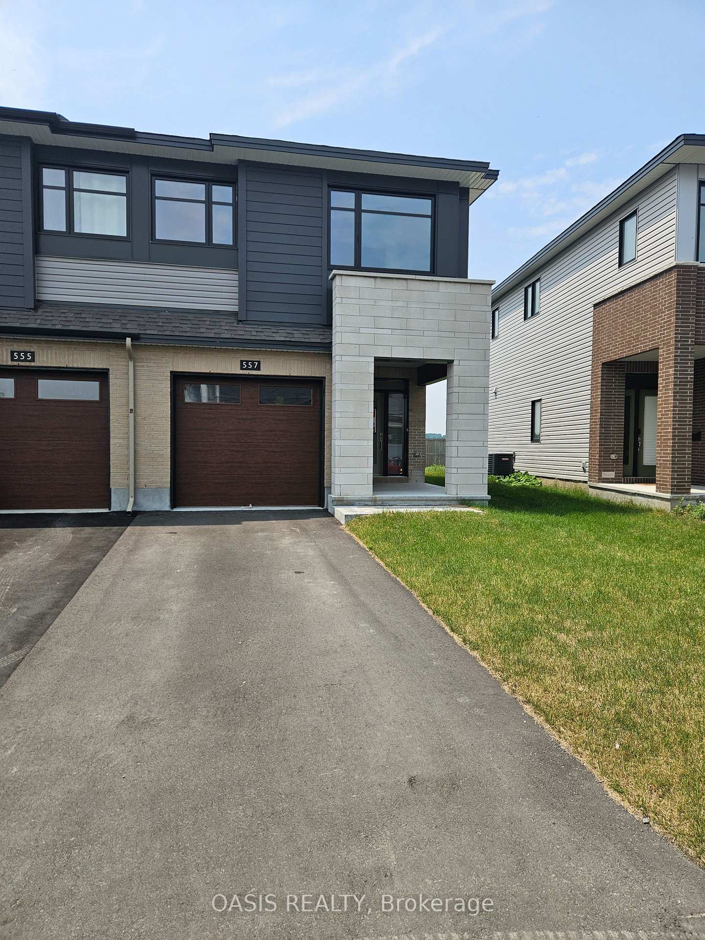 Photo 18 of 557 Sonmarg Crescent, Ottawa, Barrhaven - Half Moon Bay — HOMEH