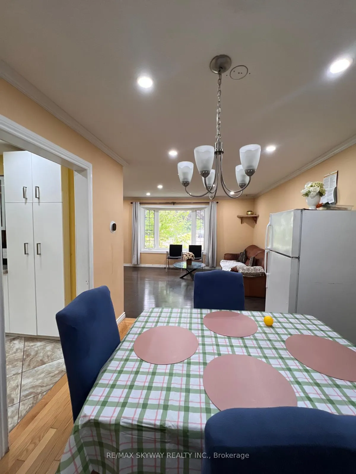Photo 11 of 162 Cedarwoods Crescent, Kitchener — HOMEH