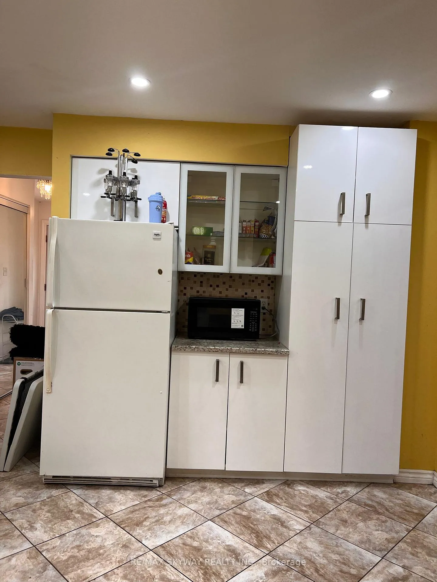 Photo 13 of 162 Cedarwoods Crescent, Kitchener — HOMEH