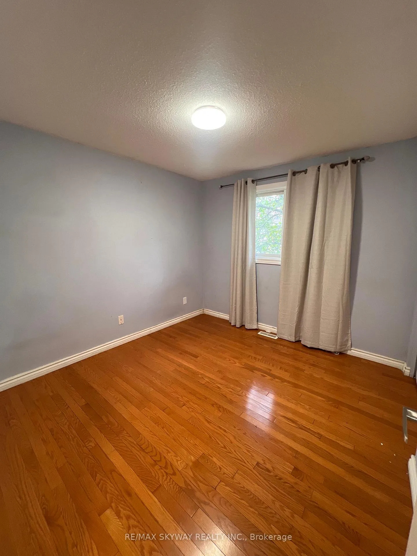 Photo 21 of 162 Cedarwoods Crescent, Kitchener — HOMEH