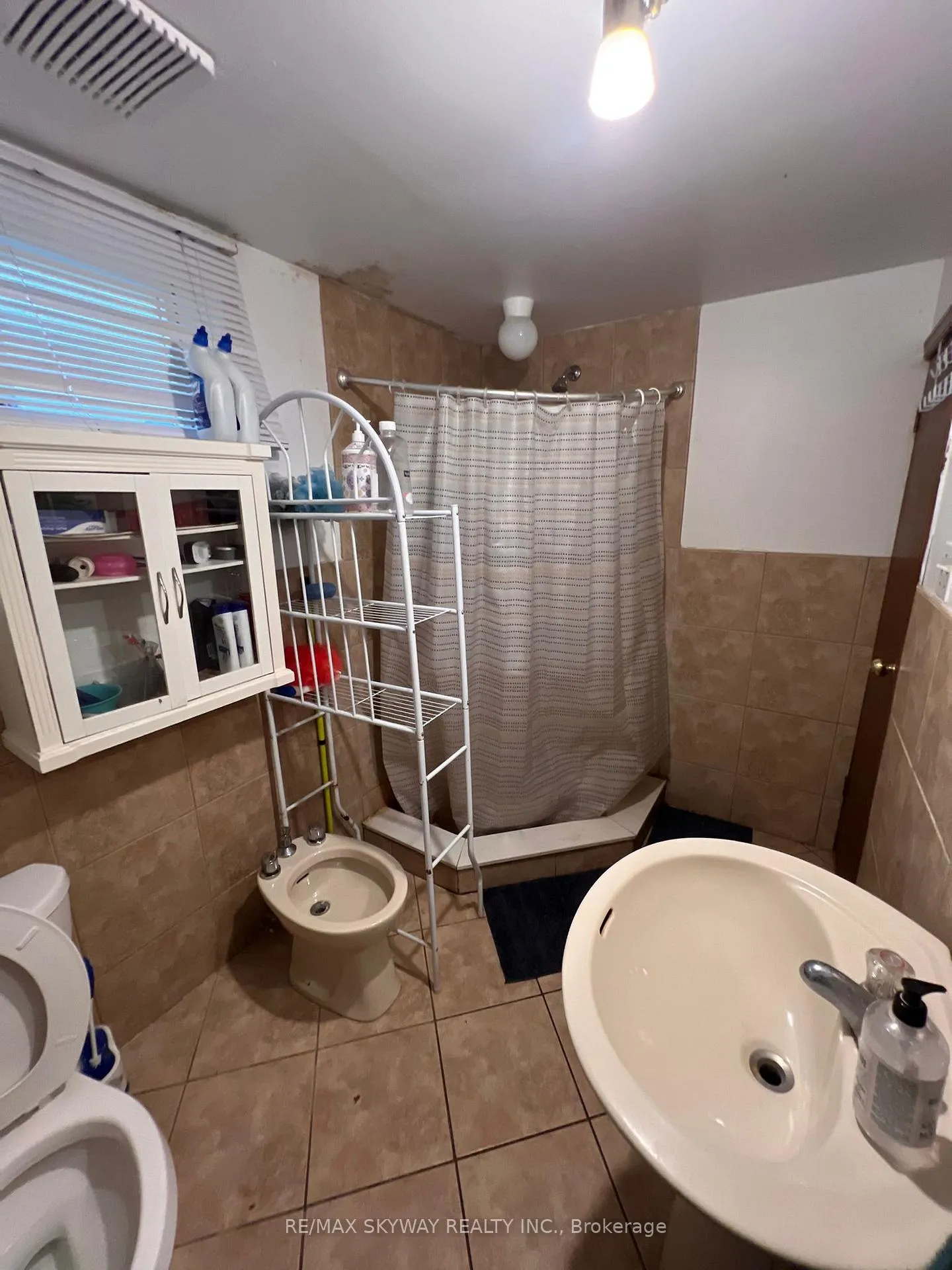 Photo 47 of 162 Cedarwoods Crescent, Kitchener — HOMEH