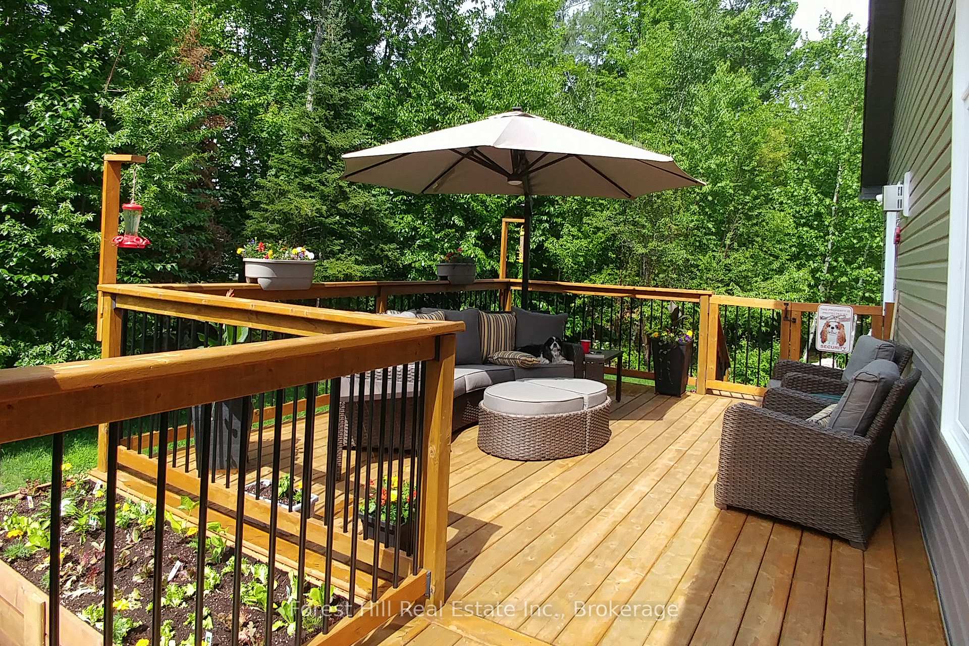 Photo 7 of 144 Pineridge Gate, Gravenhurst, Muskoka (S) — HOMEH