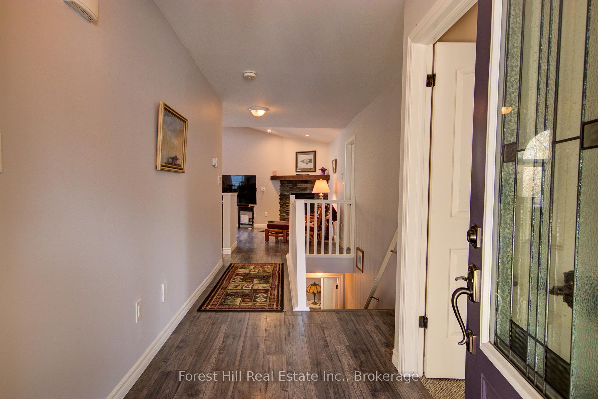 Photo 10 of 144 Pineridge Gate, Gravenhurst, Muskoka (S) — HOMEH