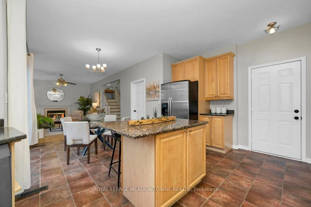 Photo 13 of 1581 Dockray Drive, Milton, Beaty — HOMEH