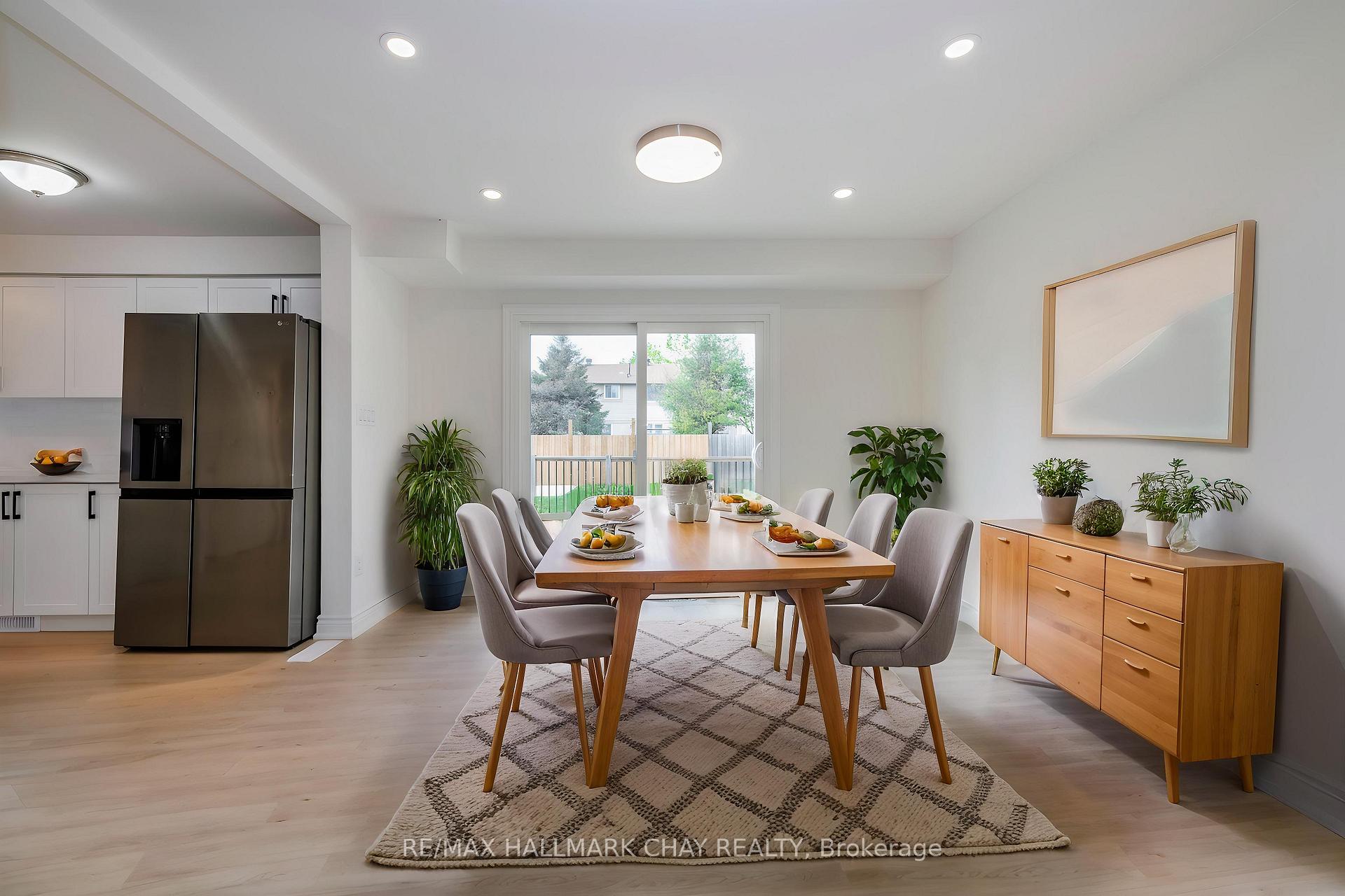 Photo 6 of 19 Noam Drive, Barrie, Sunnidale — HOMEH