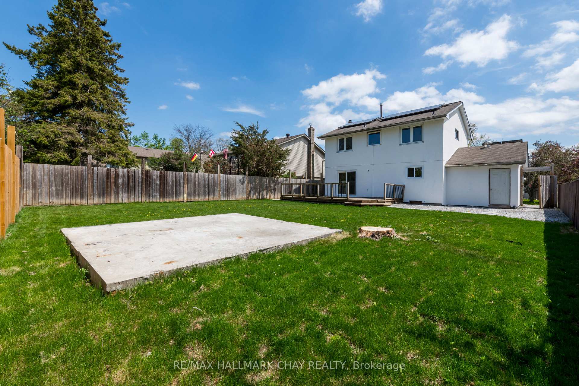Photo 21 of 19 Noam Drive, Barrie, Sunnidale — HOMEH