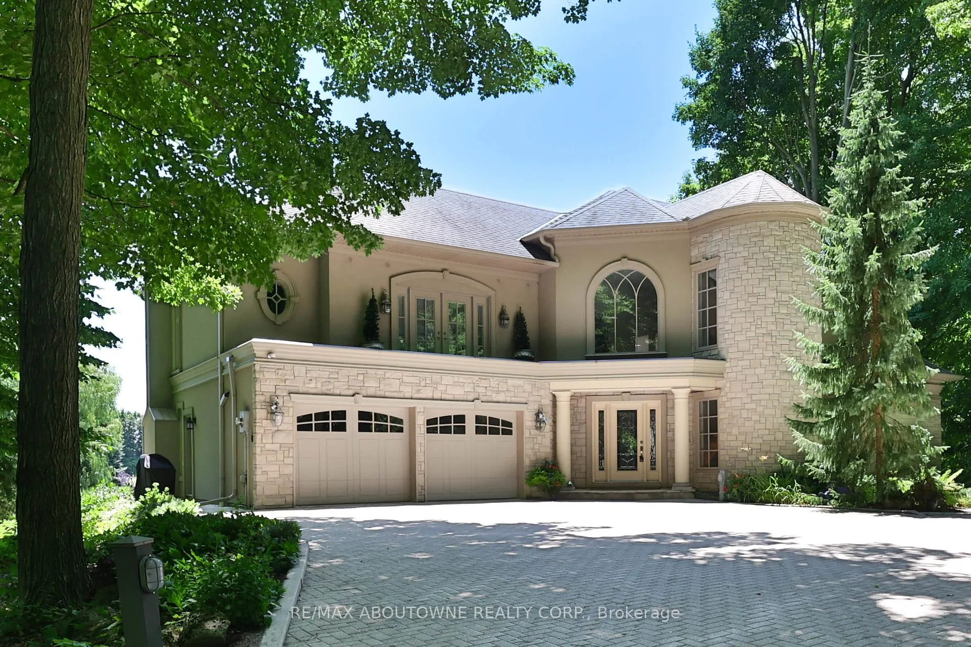 Front of 1270 1 Side Road