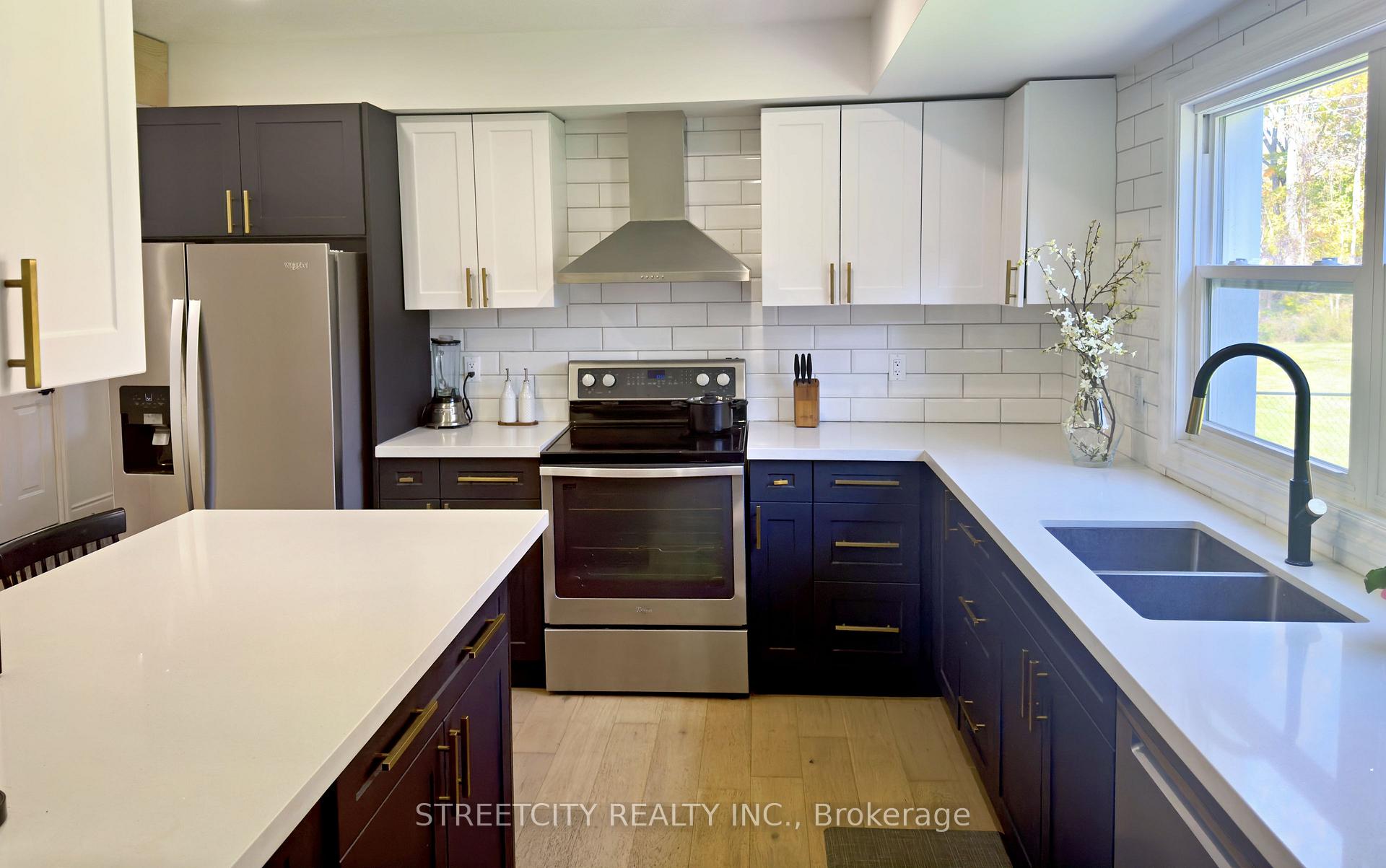 Photo 17 of 42737 Sparta Line, Central Elgin, Union — HOMEH