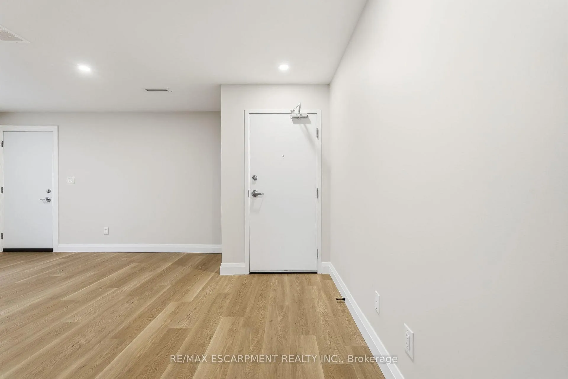 Photo 16 of Unit 4, 231 Park Street N, Hamilton, Central — HOMEH