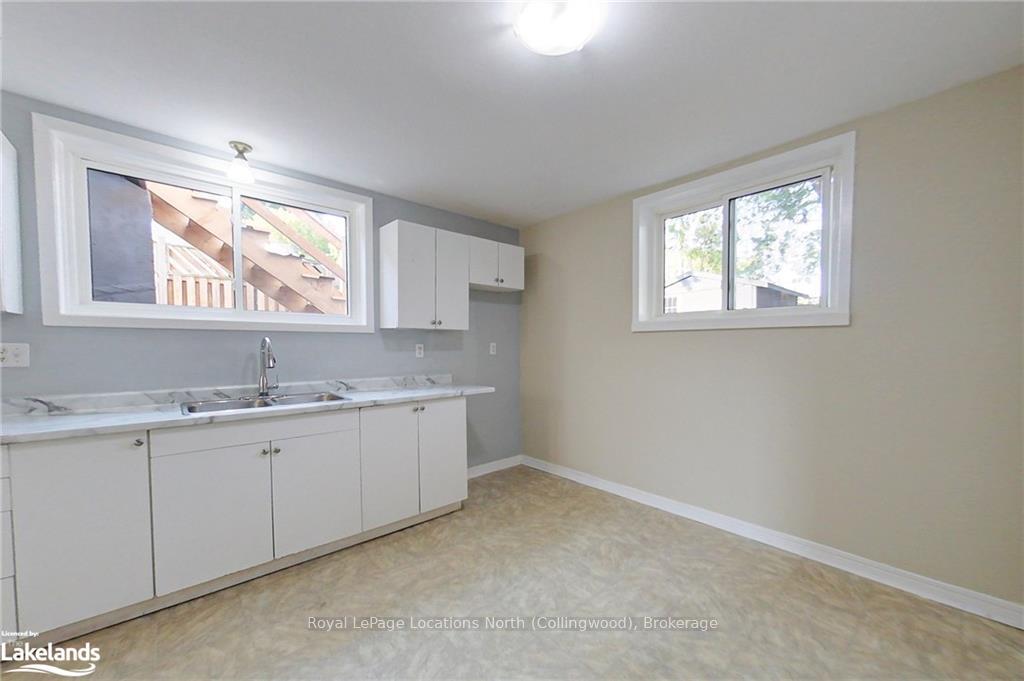 Photo 9 of 646 Oak Street, Collingwood — HOMEH