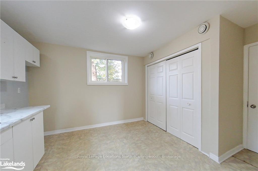Photo 10 of 646 Oak Street, Collingwood — HOMEH